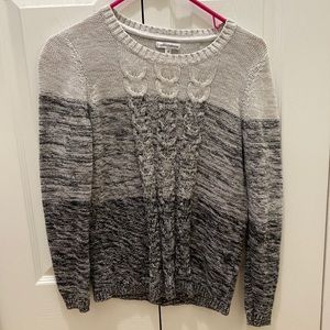 Croft and Barrow women’s XS sweater
